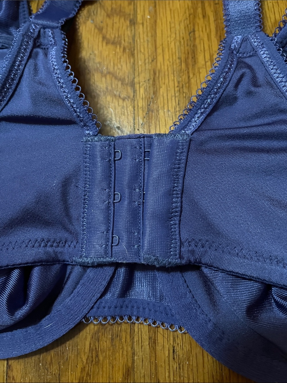 Wacoal Underwire Full Coverage Bra Size 34D - Picture 6 of 9